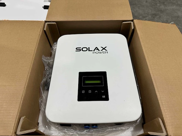 Ulica solar - set van 10 zonnepanelen (360 wp) met 1 solax 3.0k omvormer (3-fase) - afbeelding 9 van  9