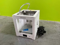 Ultimaker - 2 - 3d printing machine - 2022