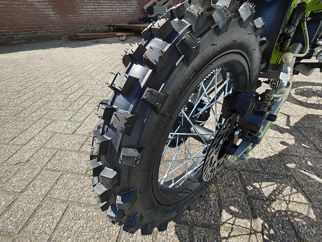 Ultra - 125cc - motorfiets groen - afbeelding 4 van  23