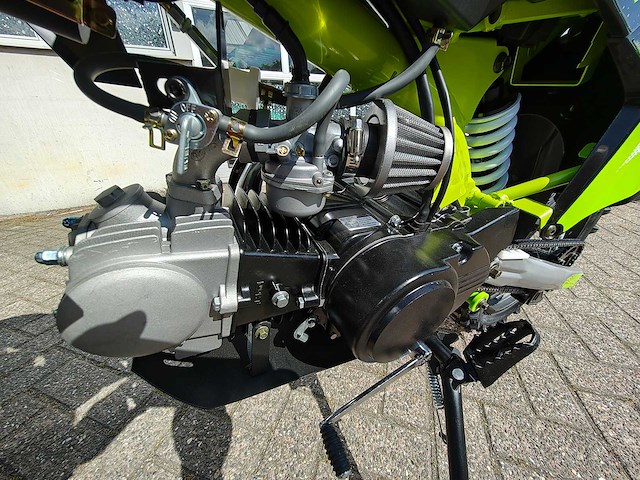 Ultra - 125cc - motorfiets groen - afbeelding 8 van  23