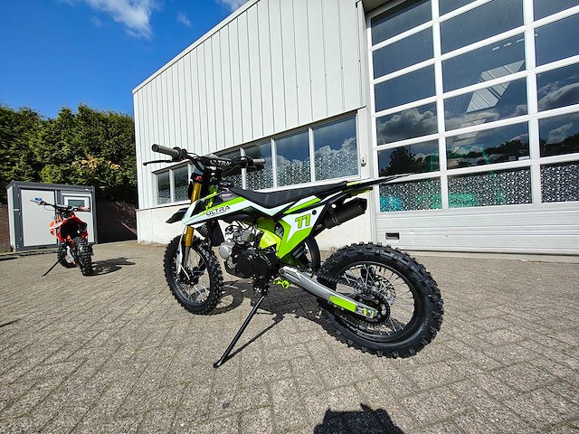 Ultra - 125cc - motorfiets groen - afbeelding 18 van  23