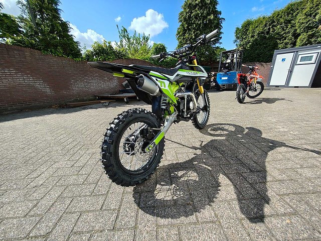 Ultra - 125cc - motorfiets groen - afbeelding 20 van  23