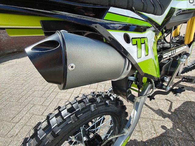Ultra - 125cc - motorfiets groen - afbeelding 19 van  23