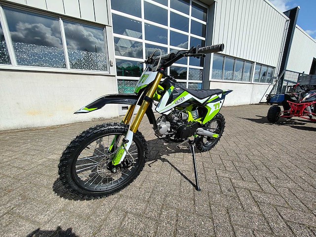 Ultra - 125cc - motorfiets groen - afbeelding 1 van  23