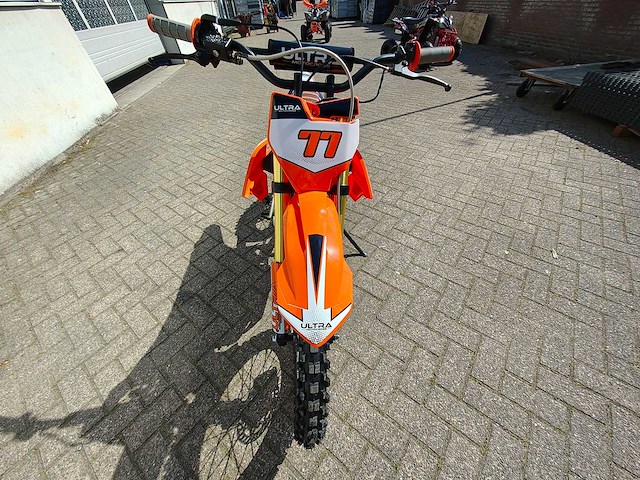 Ultra - 125cc - motorfiets orange - afbeelding 3 van  21