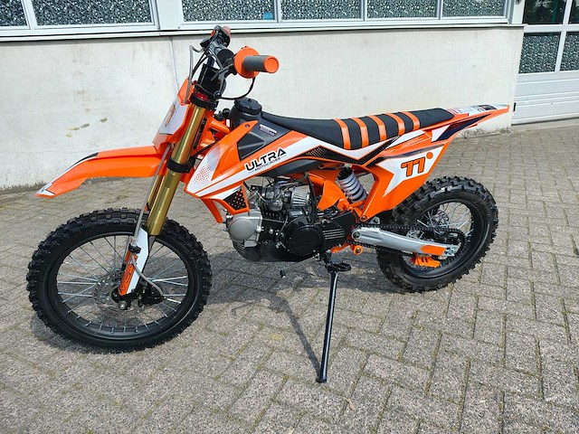 Ultra - 125cc - motorfiets orange - afbeelding 12 van  21