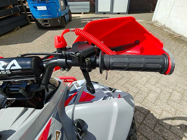 Ultra - 125cc - quad rood - afbeelding 6 van  27