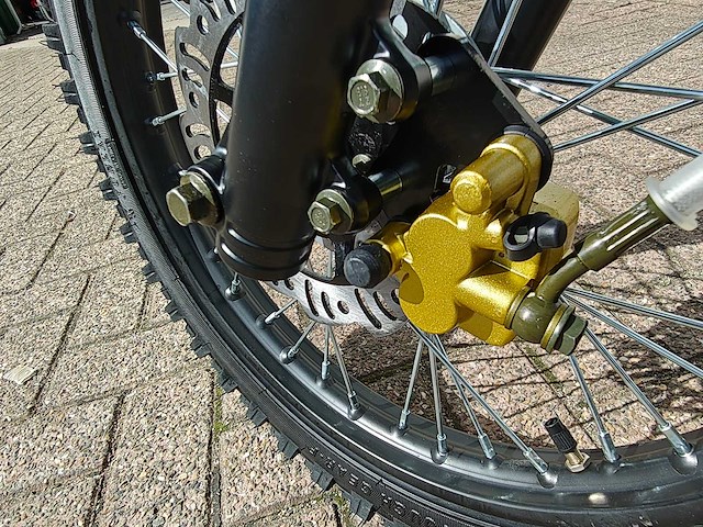 Ultra - db001 - motorfiets - afbeelding 15 van  22