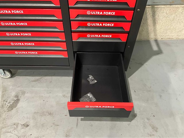 Ultra force - 2025 - redline - gereedschapswagen - afbeelding 20 van  27