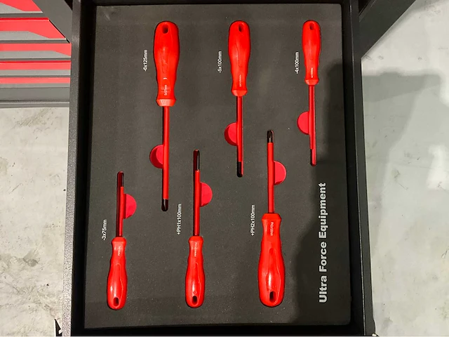 Ultra force - 2025 - redline - gereedschapswagen - afbeelding 15 van  27