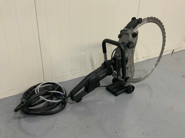 Ultra force equipment - ac8600 - betonzaag - afbeelding 11 van  16