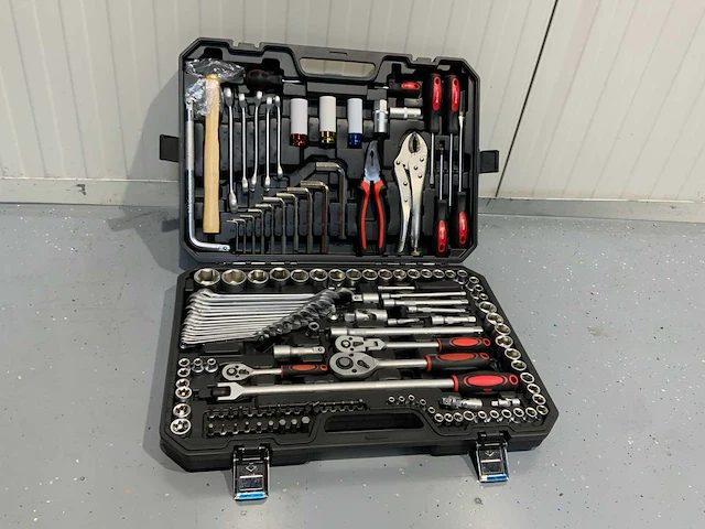 Ultra force equipment - gereedschapskoffer incl 144 pcs gereedschap - afbeelding 1 van  6