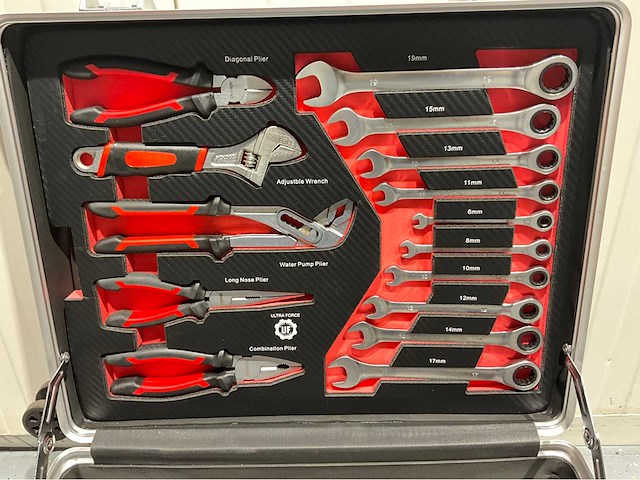 Ultra force equipment - gereedschapstrolley 238 pcs gereedschap - afbeelding 12 van  17