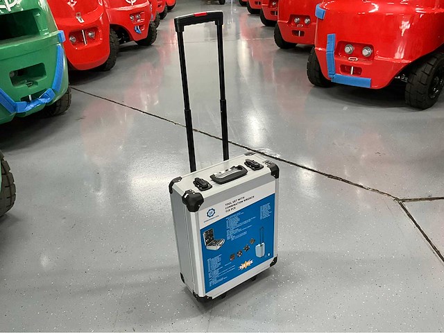 Ultra force equipment - gereedschapstrolley incl 725 pcs gereedschap - afbeelding 1 van  14