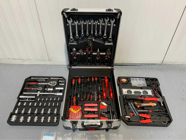 Ultra force equipment - gereedschapstrolley incl 725 pcs - afbeelding 1 van  12
