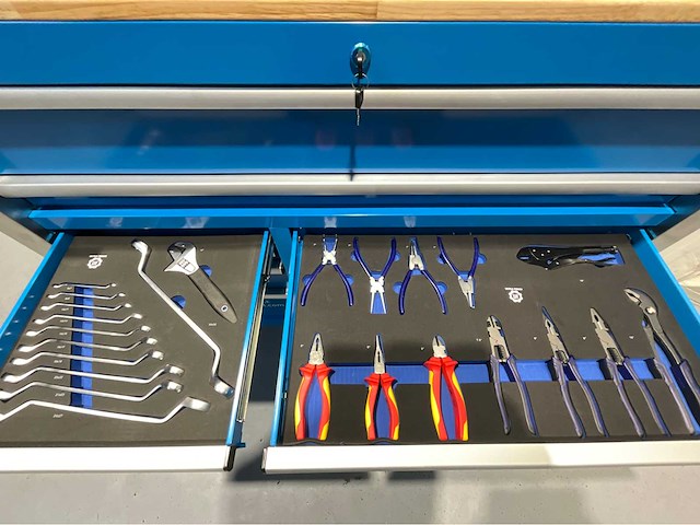 Ultra force equipment - gereedschapswagen 11 laden, 386 pcs gereedschap, softclose - afbeelding 15 van  17