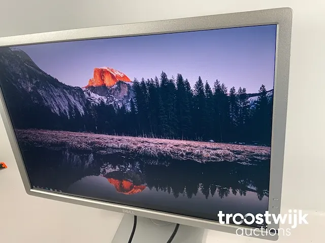 Ultra sharp u2412m 24", 1920x1200 (full hd) ips monitor - afbeelding 3 van  6