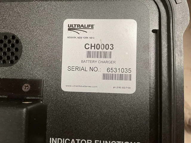 Ultralife ch0003 battery charger - afbeelding 4 van  7