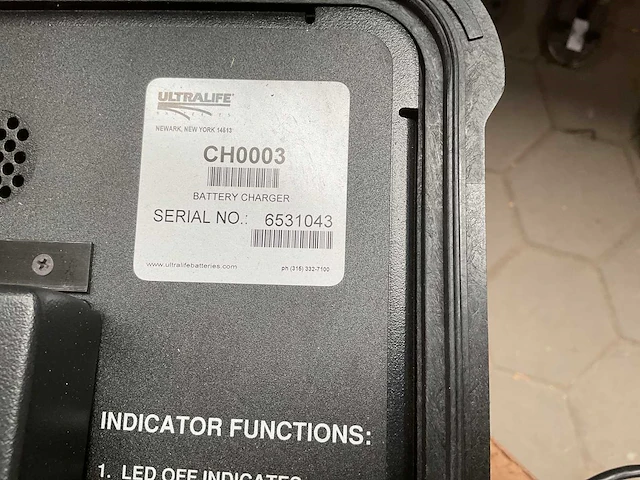 Ultralife ch0003 battery charger - afbeelding 4 van  6