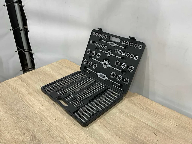 Ultratools metrisch 110 delige tapset - afbeelding 1 van  9