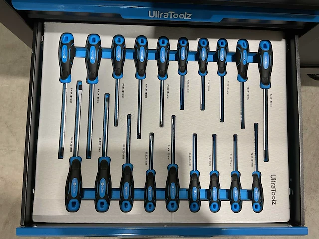 Ultratoolz - 2025 - germany xxxl - gereedschapswagen - afbeelding 8 van  22