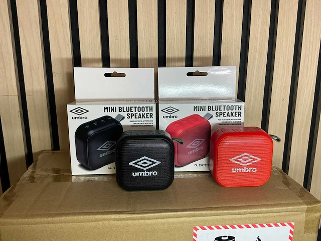 Umbro mini bluetooth speaker (24x) - afbeelding 5 van  9