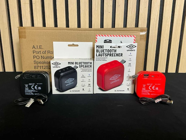 Umbro mini bluetooth speaker (24x) - afbeelding 9 van  9