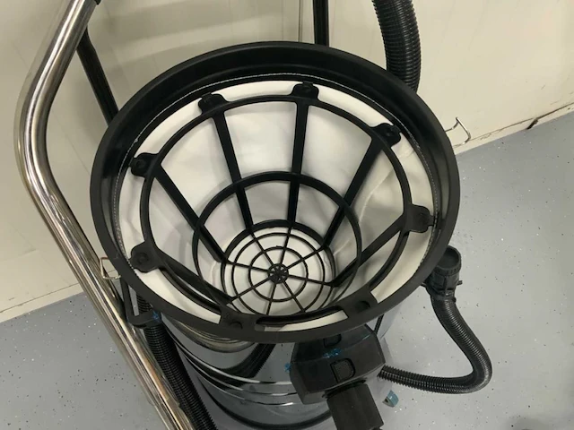 Umt - 100l 3600watt - industriële stofzuiger - afbeelding 5 van  11
