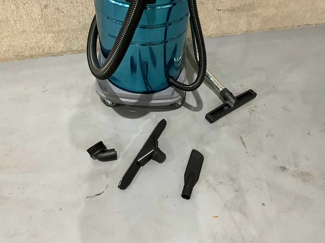 Umt - 2025 - 100 liter - nat / droog industriële stofzuiger - afbeelding 3 van  8