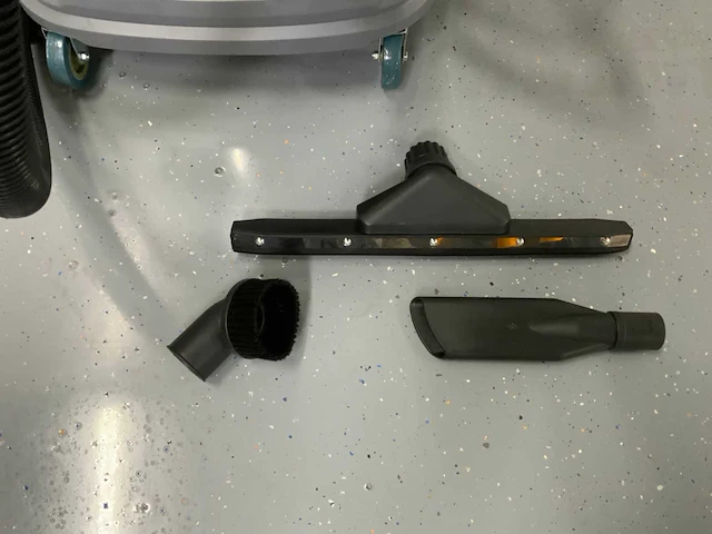 Umt - 80l 3000watt - industriële stofzuiger nat/droog - afbeelding 5 van  16