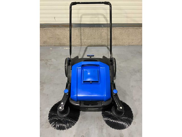 Umt - g5 achterloop veegmachine - afbeelding 15 van  19