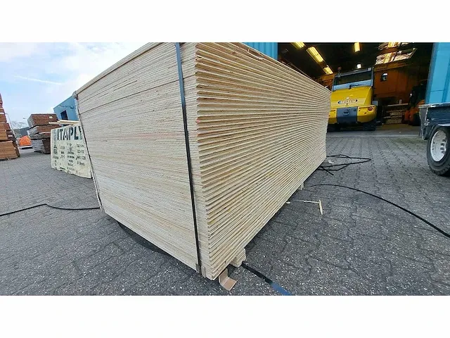 Underlayment 18mm met mes en groef 122x244cm (25x) - afbeelding 2 van  3
