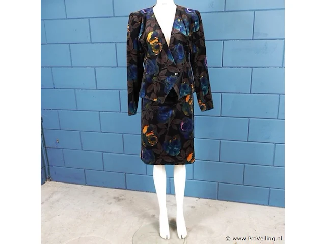 Ungaro solo donna paris - afbeelding 1 van  5