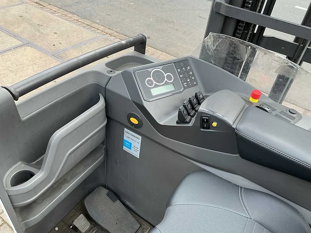 Uni carriers - ums - reachheftruck - 2019 - afbeelding 6 van  9