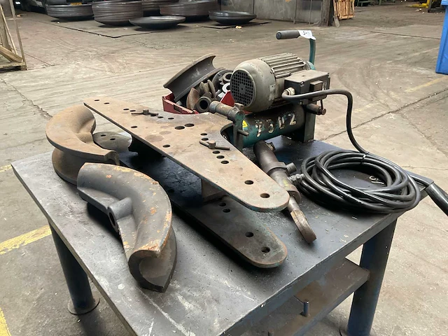 Unibend elektro-/hydraulische pijpenbuigmachine - afbeelding 5 van  8