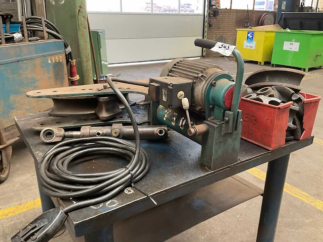 Unibend elektro-/hydraulische pijpenbuigmachine - afbeelding 7 van  8