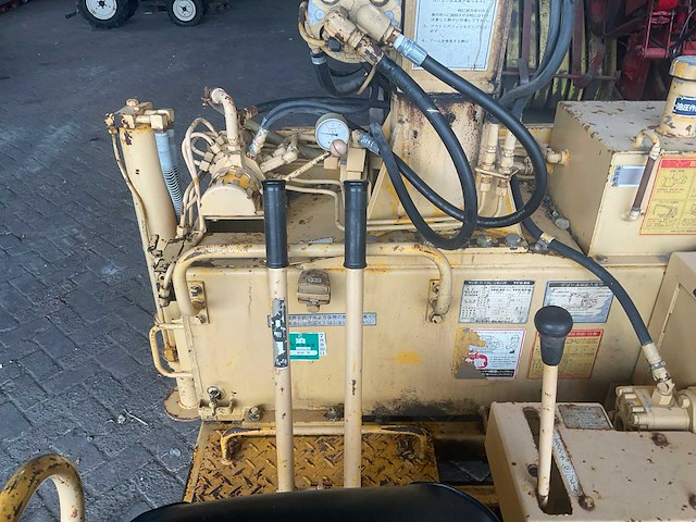 Unic yfc20 yanmar rups hijskraan - afbeelding 2 van  18