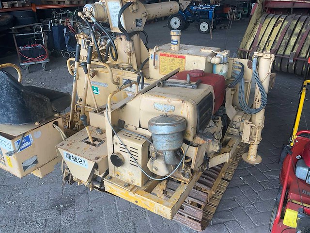 Unic yfc20 yanmar rups hijskraan - afbeelding 18 van  18