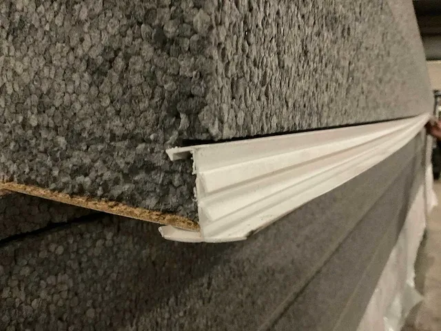 Unidek - dakplaat met afdekprofiel 600x60x22 cm (2x) - afbeelding 7 van  10