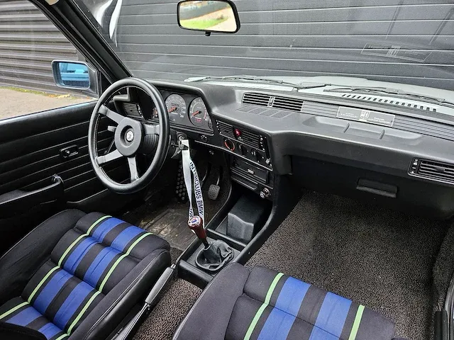 Uniek - bmw - e21 - c1 2.3 - alpina - compleet gerestaureerd - afbeelding 24 van  55