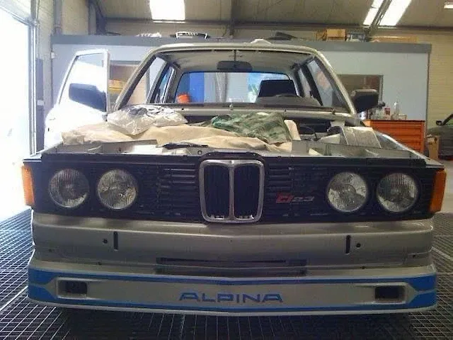 Uniek - bmw - e21 - c1 2.3 - alpina - compleet gerestaureerd - afbeelding 47 van  55