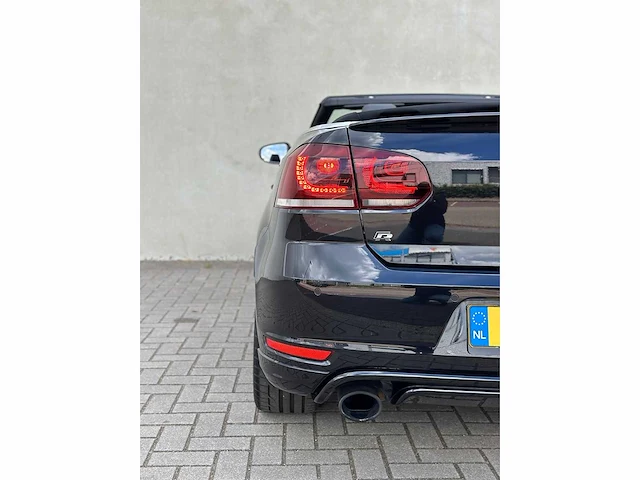 Uniek - volkswagen - golf cabriolet - 2.0 tsi r - 51.000 km - p-072-ts - 2014 - afbeelding 2 van  35