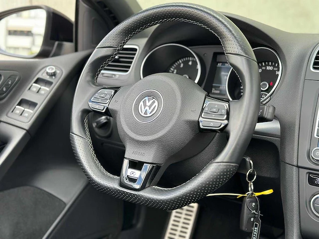Uniek - volkswagen - golf cabriolet - 2.0 tsi r - 51.000 km - p-072-ts - 2014 - afbeelding 6 van  35