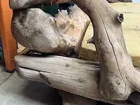 Unieke houten boomstambank - afbeelding 4 van  12