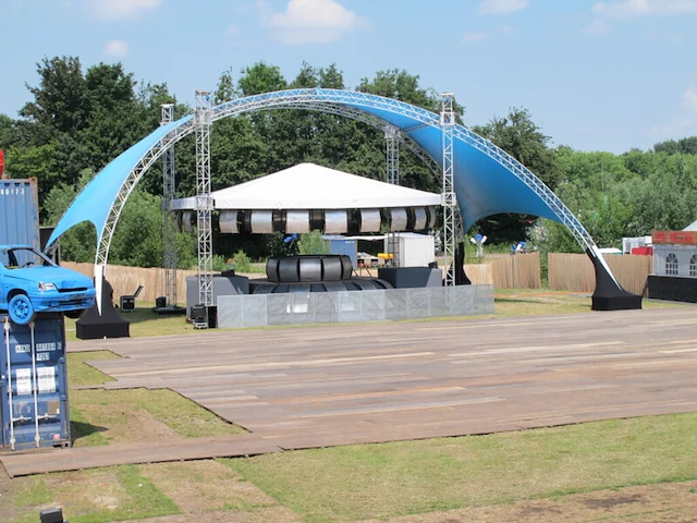Unieke overkapping/showpodium, podia, wit - afbeelding 12 van  48