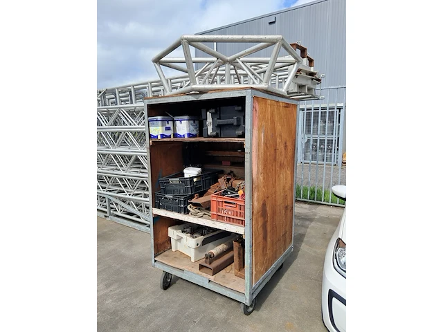 Unieke overkapping/showpodium, podia, wit - afbeelding 48 van  48