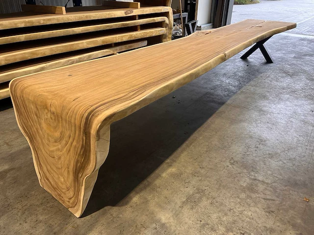 Unieke suar waterval boomstamtafel 500cm. - afbeelding 2 van  6