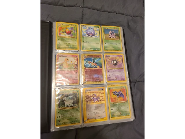 Unieke verzameling met zeldzame vintage pokémon kaarten en meer - afbeelding 8 van  14