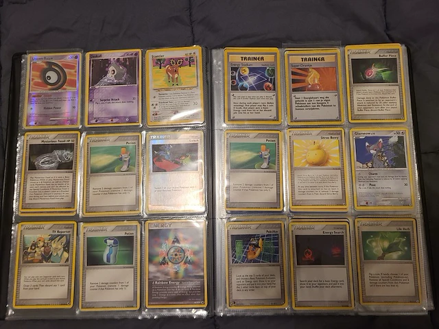 Unieke verzameling met zeldzame vintage pokémon kaarten en meer - afbeelding 10 van  14