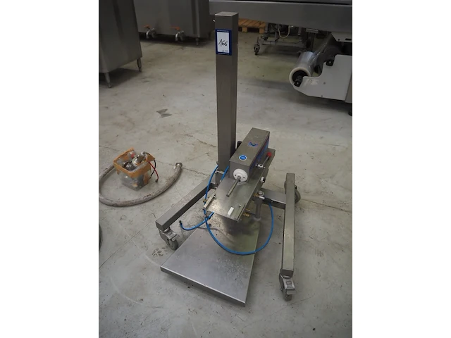 Unifiller systems inc - afbeelding 1 van  8